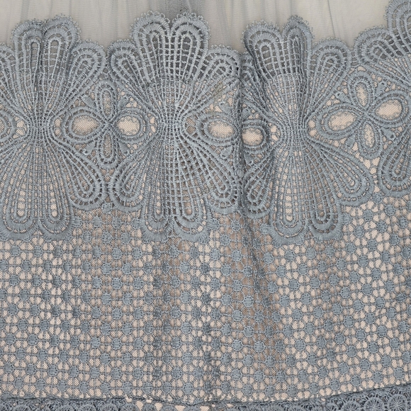 Romeo + Juliet Couture Midi Dress Size M - Picture 4 of 11